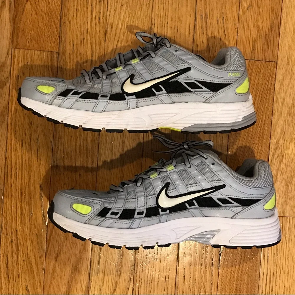 Women’s NIKE P-6000 Icon Clash Running Shoe - Picture 1 of 9